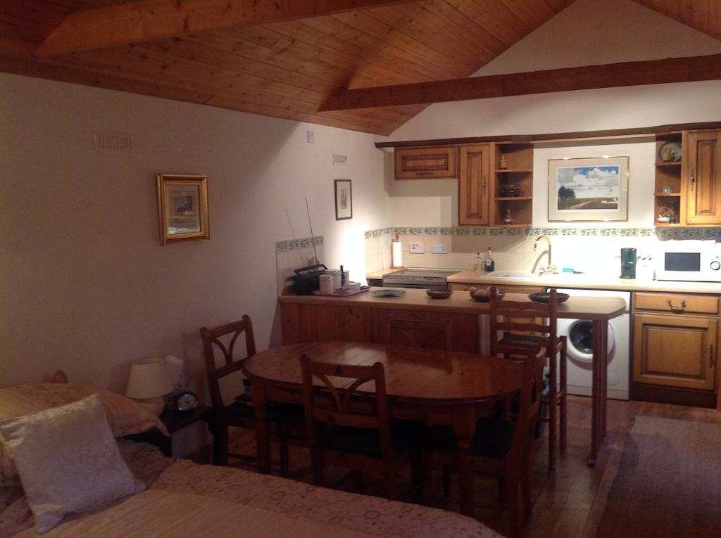 White House Farm Bed & Breakfast Hindolveston Bagian luar foto